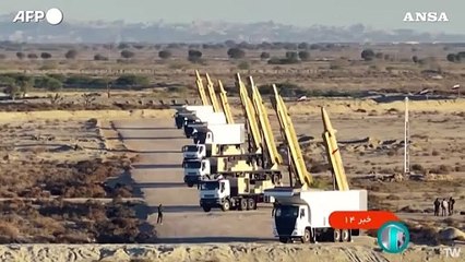 L'Iran lancia missile balistico a lungo raggio da una nave