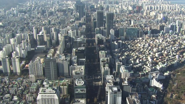 한국 장시간 노동자 비중, OECD 평균 수준으로 감소 / YTN