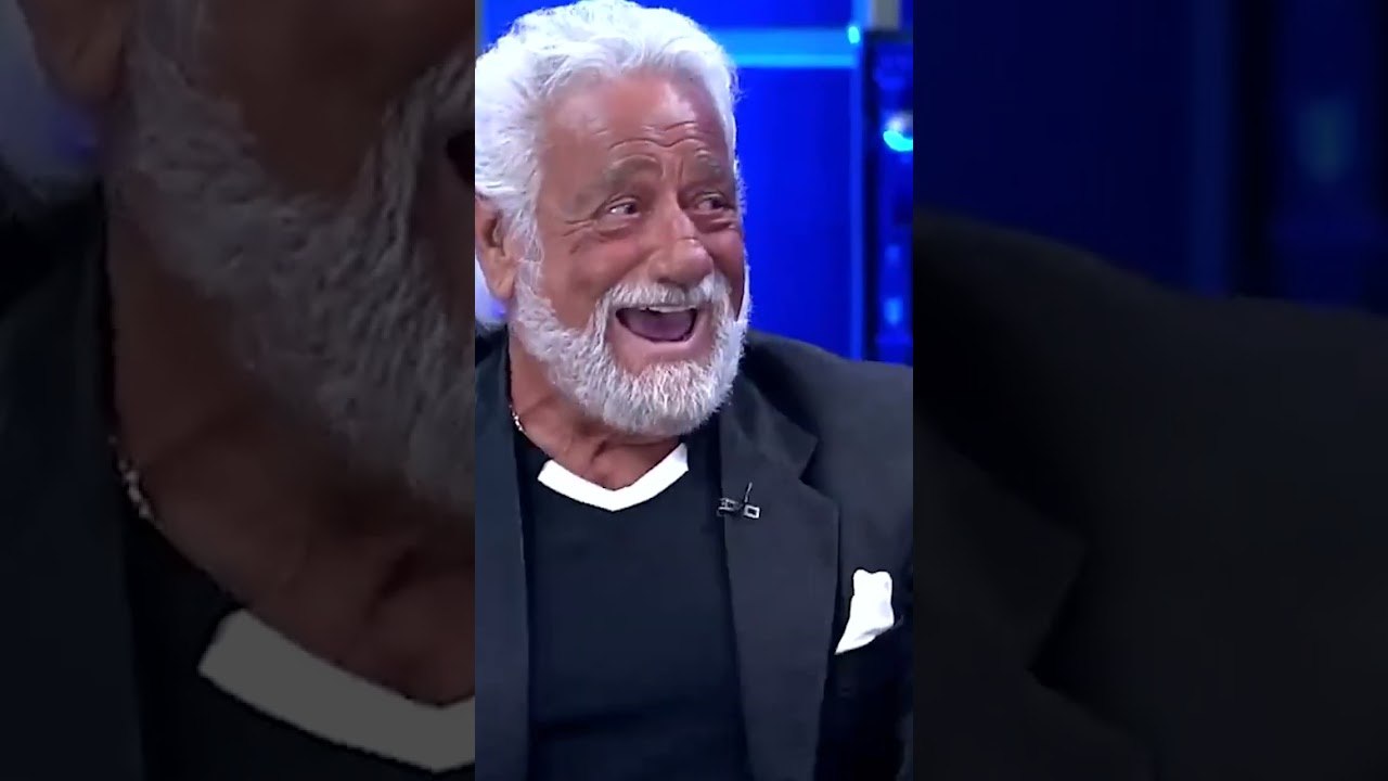 Parmağını Isırdı!   Şarkılar Bizi Söyler #shorts