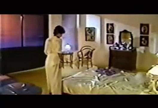 Kid Abelha - Lágrimas e chuva (clipe original - 1985)