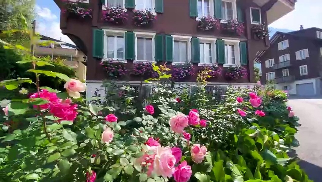 Lungern, a fantastic Swiss village with a magical lake  Switzerland