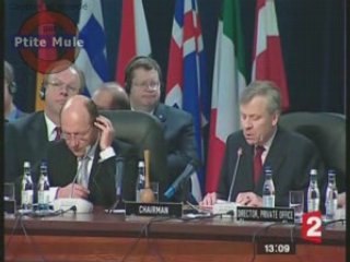 Sarkozy au sommet de Bucarest