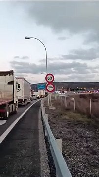 Retenciones en la AP-66 en León por las manifestaciones de agricultores