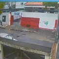Bar em Fortaleza tem atividades paralisadas após ser alvo de vandalismo