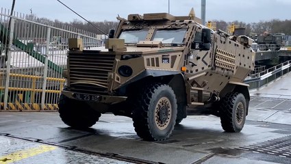 Military vehicles loaded onto ship as ‘Desert Rats’ deployed to Poland for military exercise