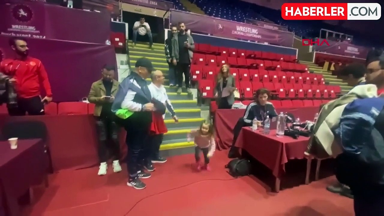 Rıza Kayaalp Avrupa Şampiyonası'nda gümüş madalya kazandı