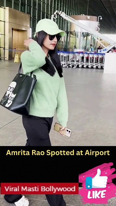 Amrita Rao Spotted at Airport