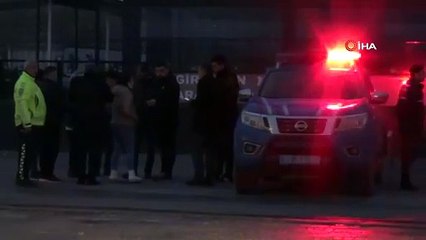 Restoranın çatısı çöktü, onlarca kişi ölümden döndü