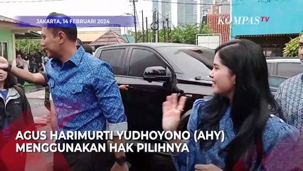 AHY Nyoblos Bareng Istri, Kompak Pakai Baju Warna Biru