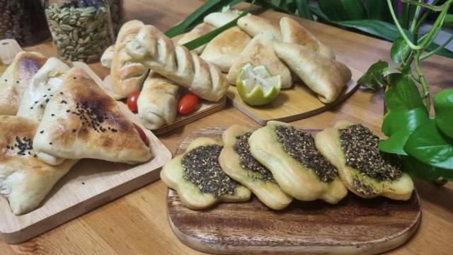 Fragile and delicious cotton dough for all types of pastries, and mixtures for Arabic pastries