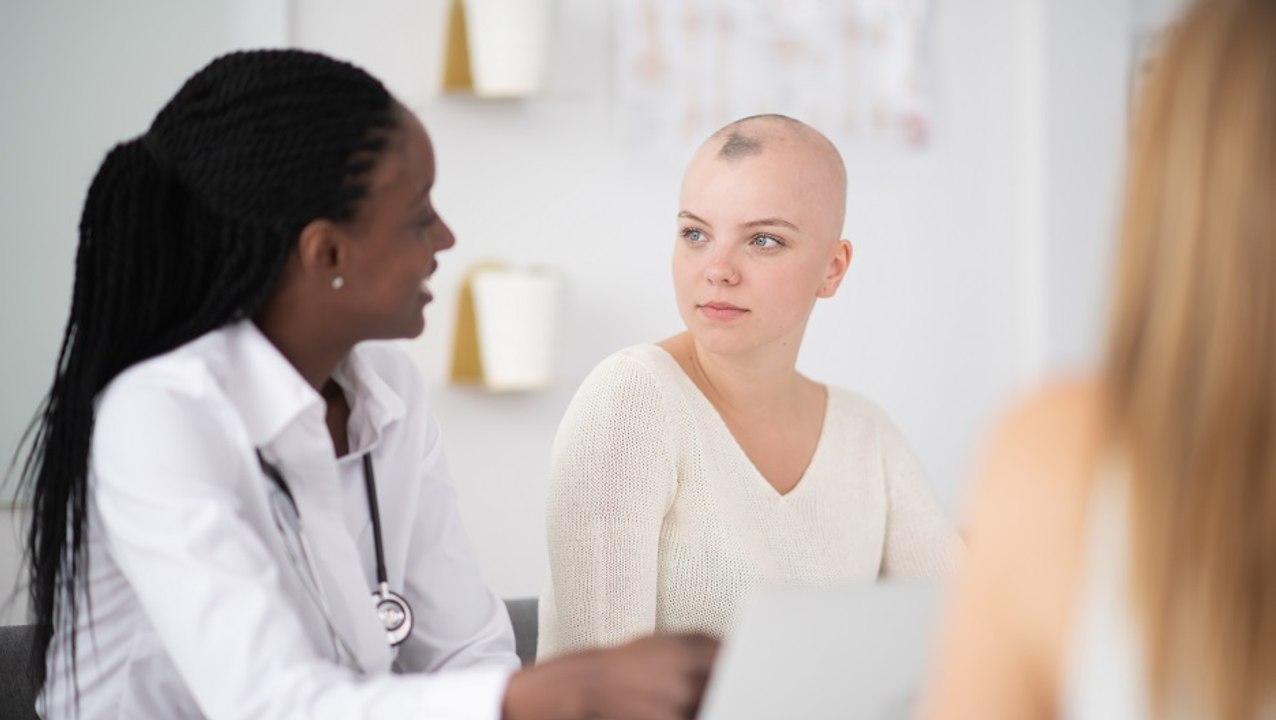 Prévenir et ralentir la perte de cheveux : qu'est-ce que l'alopécie ?