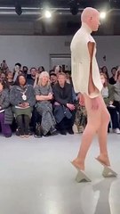 I hope I went well , there is my mother watching me#learnfromkhaby #comic #style