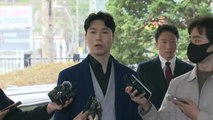 '출연료 횡령 혐의' 박수홍 친형 징역 2년...형수는 무죄 / YTN