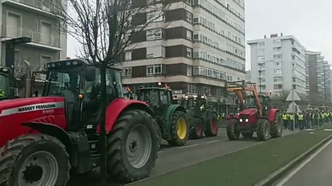 Llegan a la Junta
