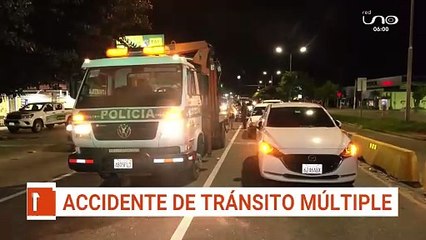 Accidente de tránsito múltiple en la Av. Banzer