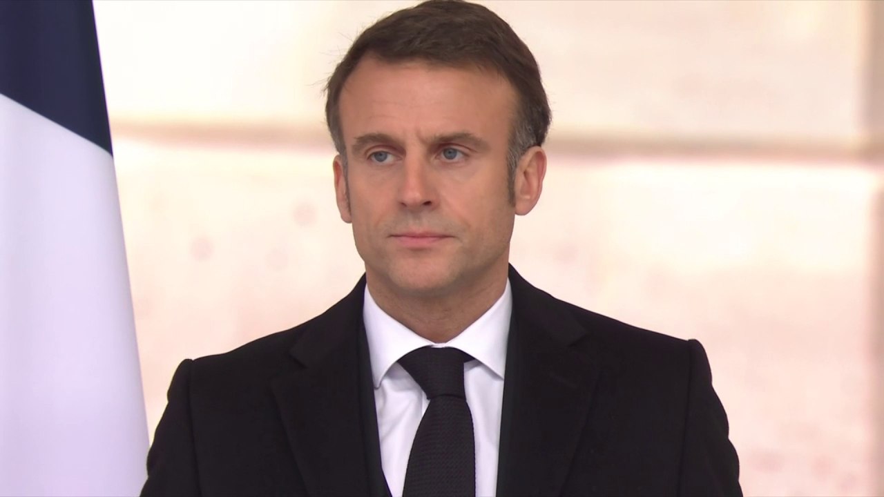 Hommage national à Robert Badinter : le discours d'Emmanuel Macron en intégralité