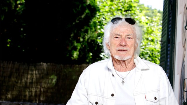 GALA VIDEO - Hugues Aufray fringant à 94 ans, son secret révélé : “J’ai la chance d’avoir…”