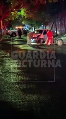 Скачать видео: #Preliminar Un aparatoso choque suscitado en calles de la colonia Observatorio, dejó como saldo a varias personas lesionadas #GuardiaNocturna