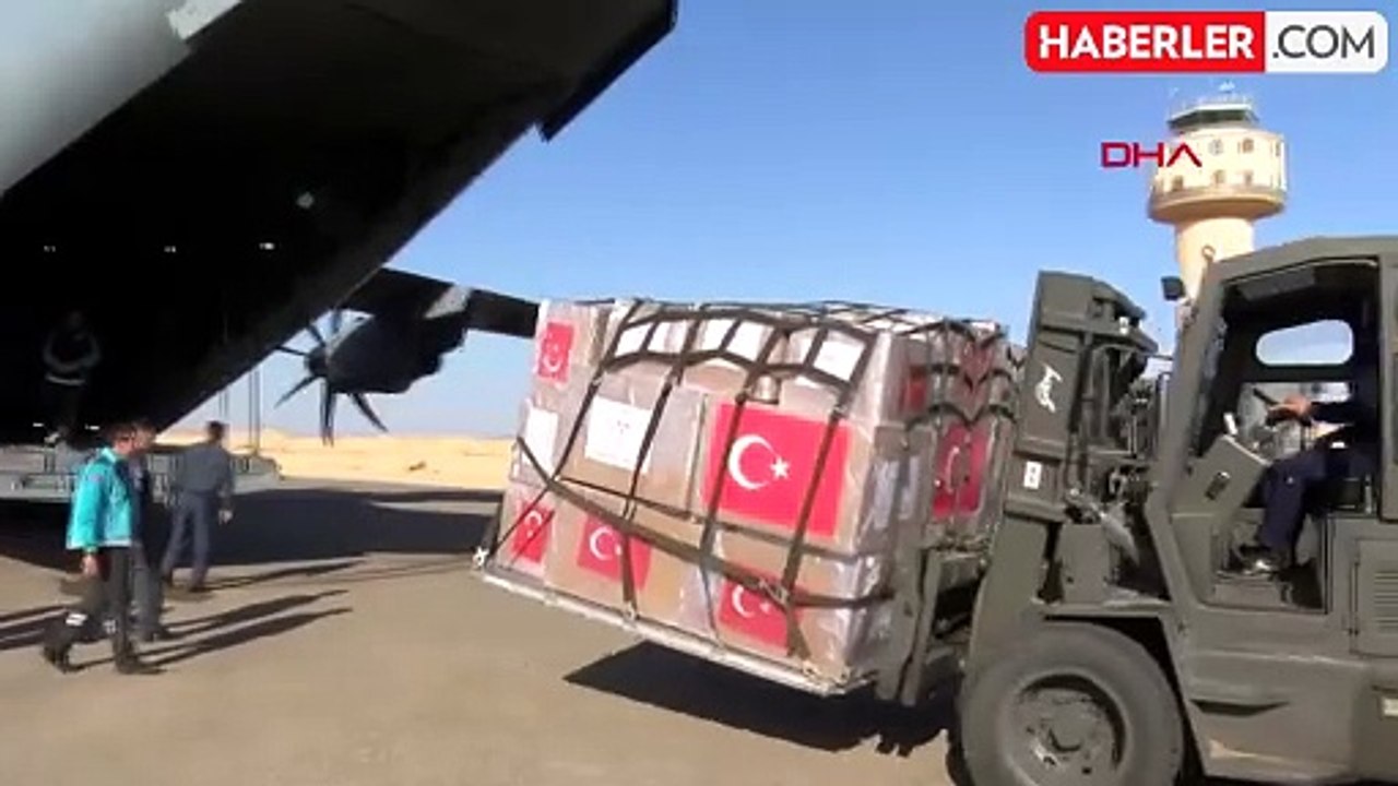 Türkiye'den Gazze'ye 1,5 Ton İlaç ve Tıbbi Malz...