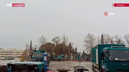 Antalya'da yıldırım düşme anı kamerada