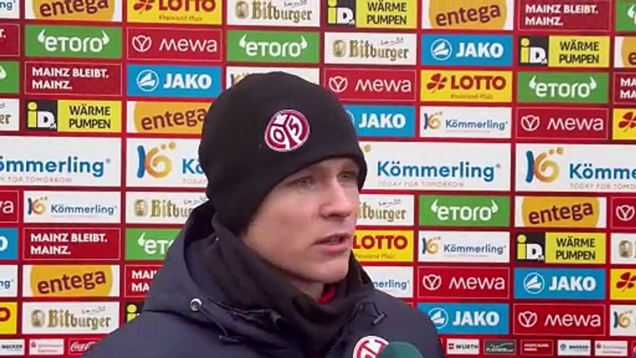 Burkardt kannte Henriksens Namen nicht: 'Dann liest man erst mal ein bisschen'