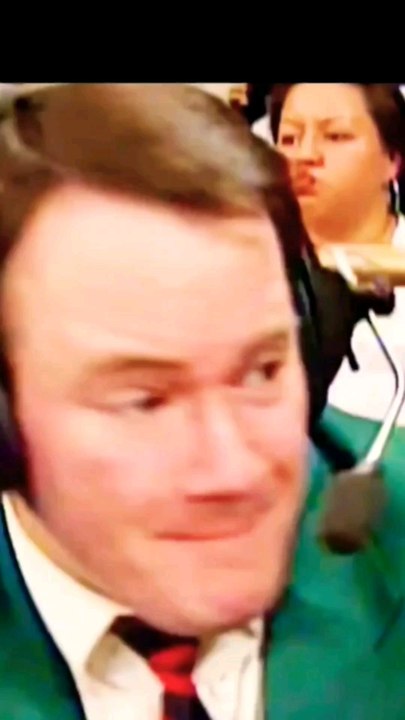 Jim Cornette termine Vince Russo (perso j'adore les deux !)