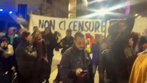 La manifestazione pro Palestina sotto la sede Rai di Milano