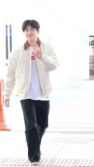 Kim Sunho arrived safely in Bangkok!