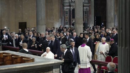 Papa Francisco preside missa de quarta-feira de cinzas na Basílica de Santa Sabina