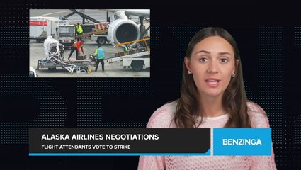 Alaska Airlines Flight Attendants Vote Overwhelmingly in Favor of Strike Authorization