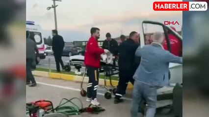 Ayvalık'ta Fabrika İşçilerinin Taşındığı Servis İle Tır Çarpıştı 9 Yaralı