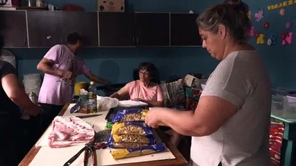 Comedores populares de Argentina en crisis: sin comida y con más gente para atender
