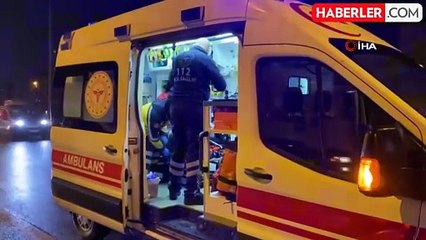Otomobil bariyere ok gibi saplandı, araç paramparça oldu: 1 yaralı