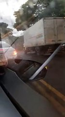 Acidente envolve dois veículos e mobiliza bombeiros em Apucarana