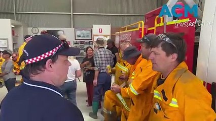 Victorian Premier Jacinta Allan tours Dadswell Bridge following Mt Stapylton bushfire