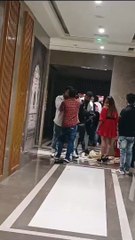 Video: शराब पार्टी  में  युवतियों का हंगामा, वीडियो हुआ वायरल