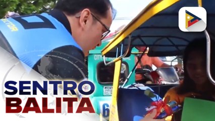 Download Video: Mga tauhan ng LTO sa Koronadal City, nagbigay ng iba't ibang regalo sa mga motorista para sa Valentine's Day