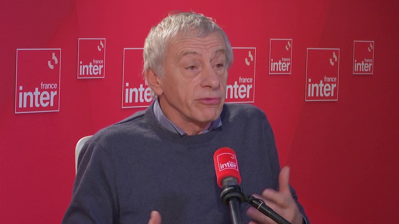 "Le roman a une grande vertu : il rend le monde dans son ambivalence", estime l'écrivain Jean-Christophe Rufin