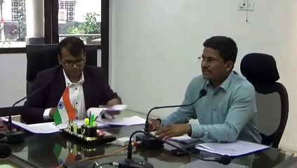 नगर निगम और स्मार्ट सिटी के काम-काज की समीक्षा