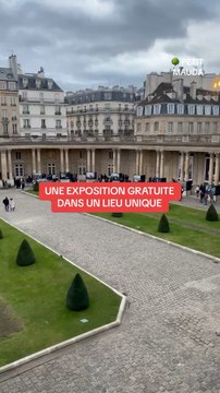 Une rétrospective captivante à l'occasion du cinquantenaire de la libération, à travers l'objectif de photographes talentueux, capturant l'esprit et les moments marquants de cette période historique.