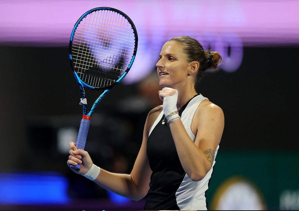 بليسكوفا تفوز على أوساكا بصعوبة وتعبر إلى نصف نهائي بطولة قطر توتال إنرجيز المفتوحة للتنس