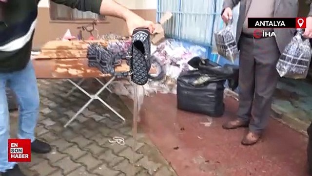 Antalya'da sel felaketinden 8 gün önce kiraladığı depoda 1.5 milyonu çöp oldu