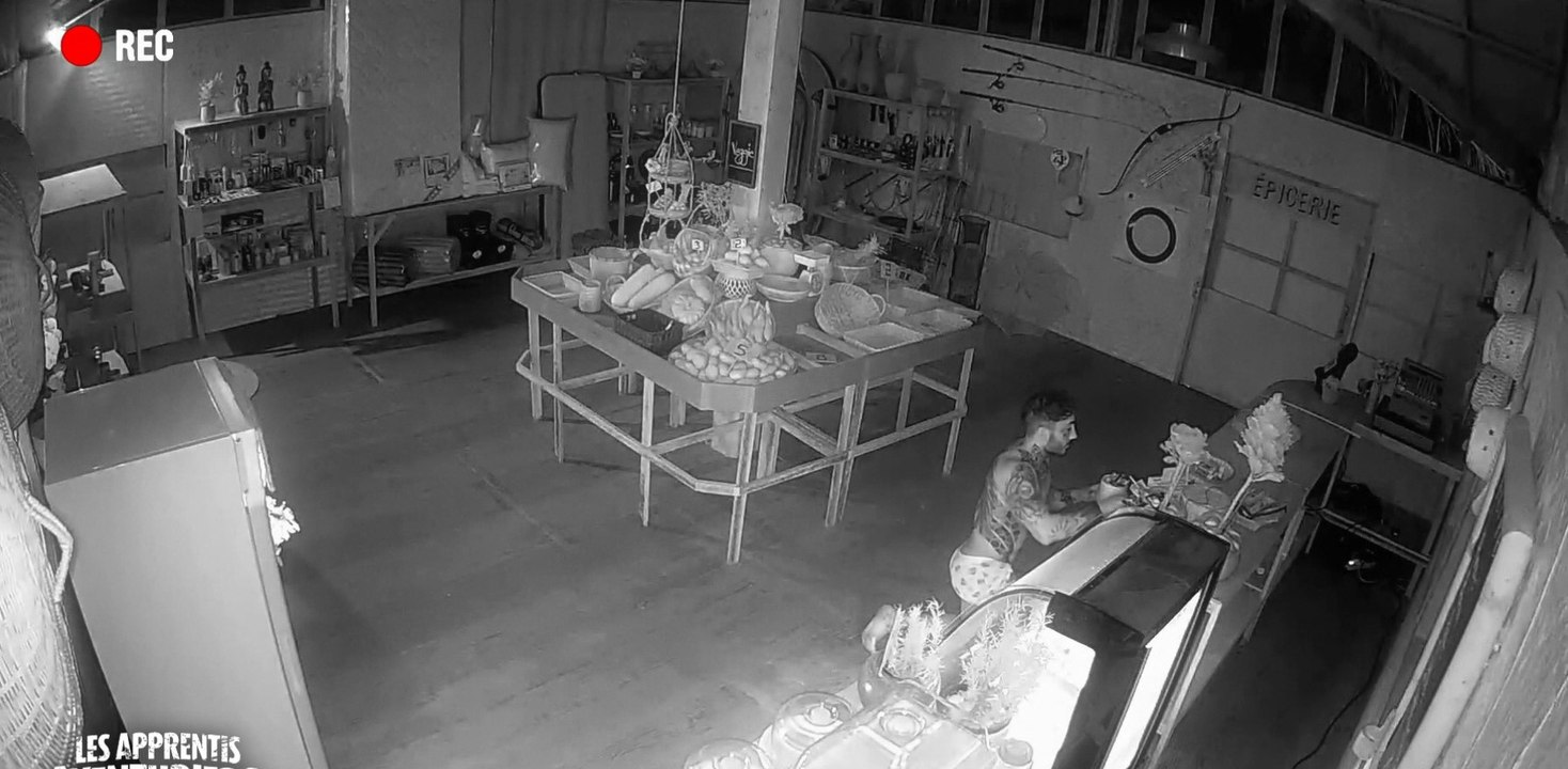 Les Apprentis aventuriers 7 : Vivian et Alex braquent (encore) l’épicerie en pleine nuit !