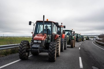 Los agricultores mantienen las movilizaciones tras no llegar a un acuerdo con el Gobierno