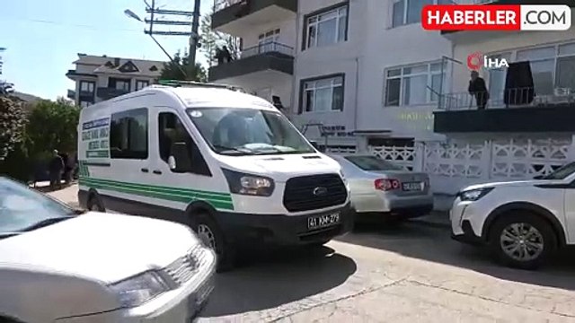 Ağabeyinin cinsel organını keserek öldüren sanığın yargılanmasına başlandı