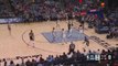 Giannis fires no-look pass to Portis