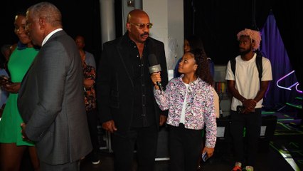 Steve Harvey talks about overcoming a speech impediment as a kid, meeting Jazzy, & helping others
