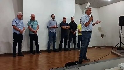 Fávaro reúne 5 partidos em encontro político; definição de sigla para a disputa deve vir em março