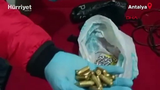 Antalya merkezli suç örgütü operasyonunun 13 şüphelisi adliyede