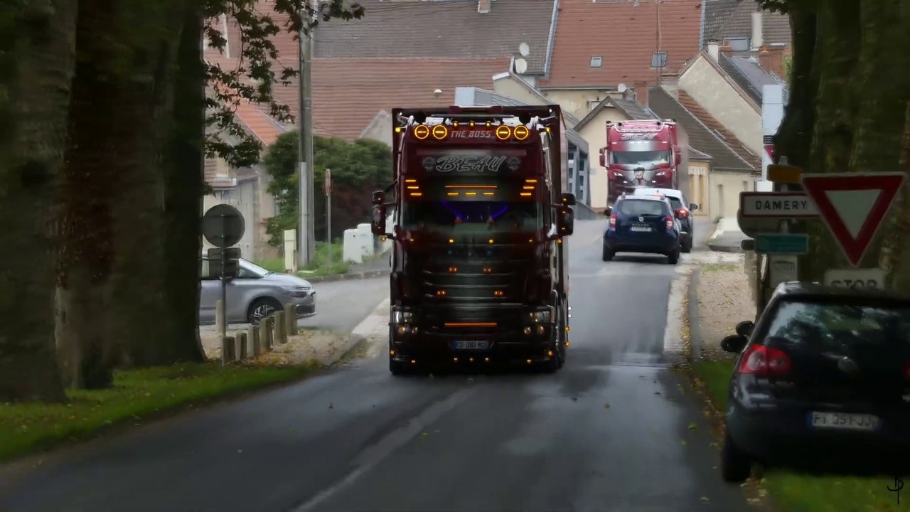 Scania V8 Longline Openpipe and Blacksmoke TRANSFORMERS & WOLVERINE, Transports BEAU [4K] By SHOWTRUCK TV